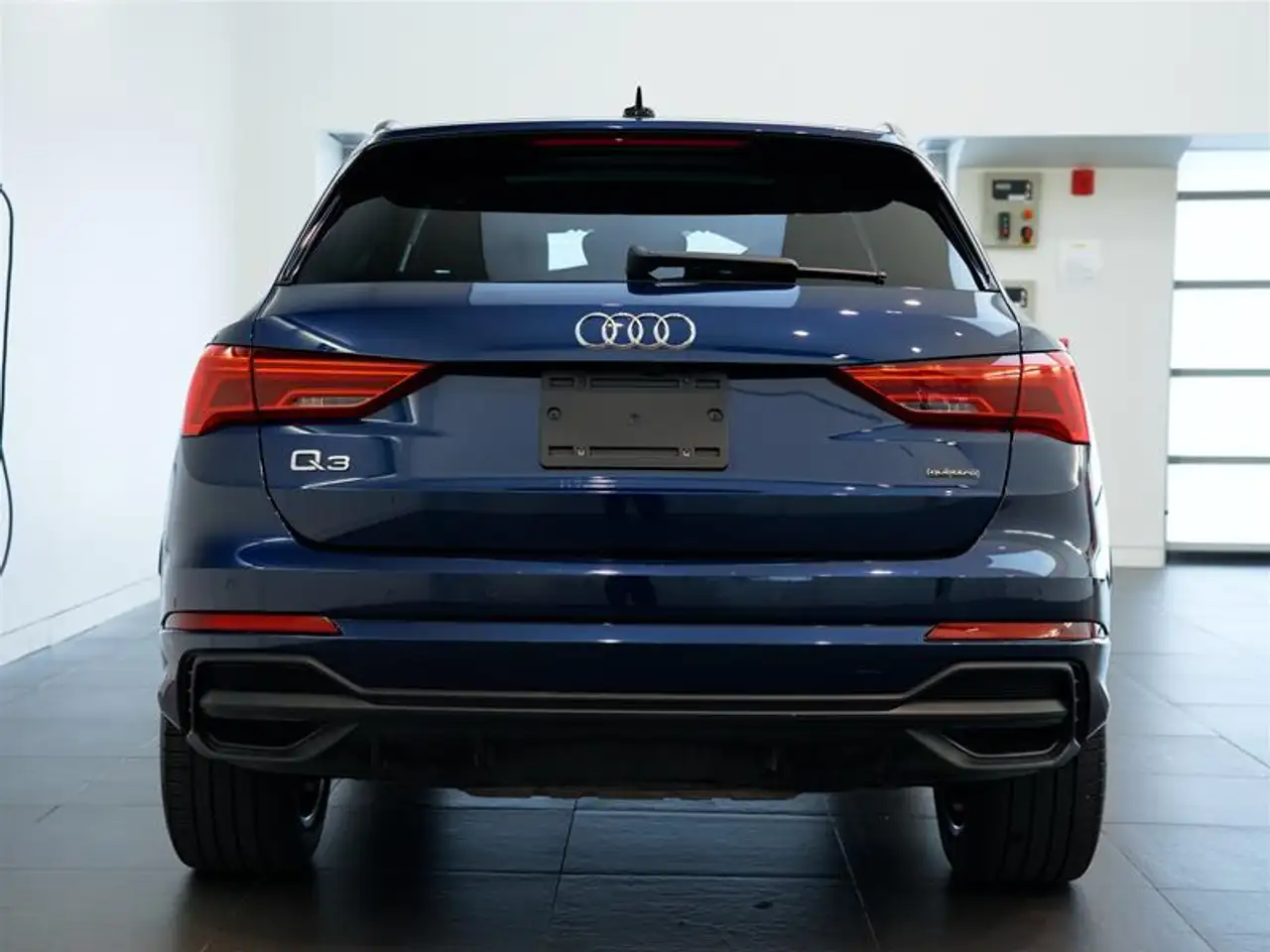 Audi Q3 - Image 5