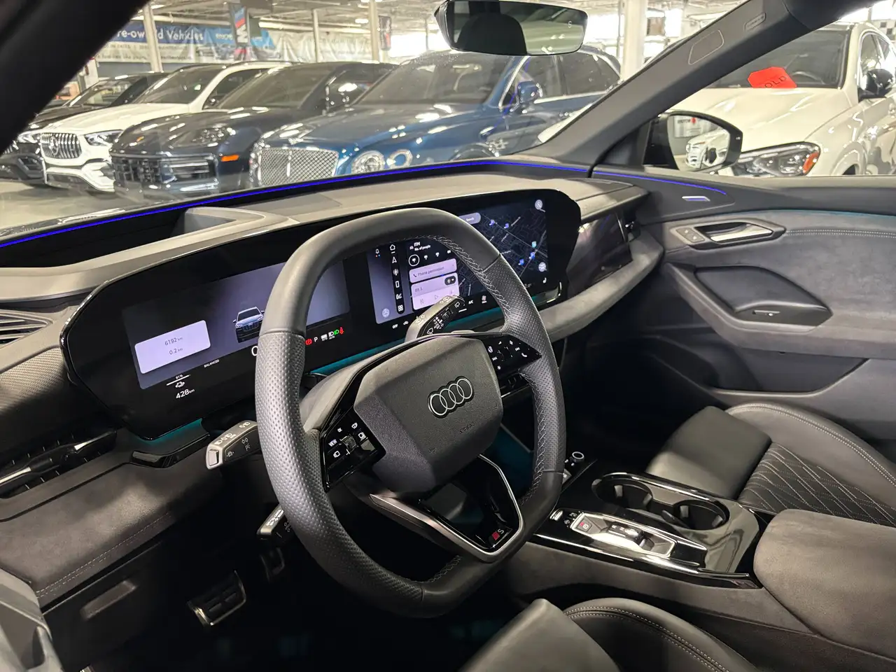 Audi SQ6 e-tron - Image 21