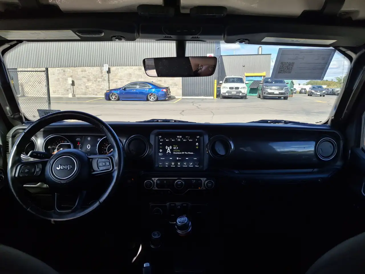 Jeep Wrangler - Image 16