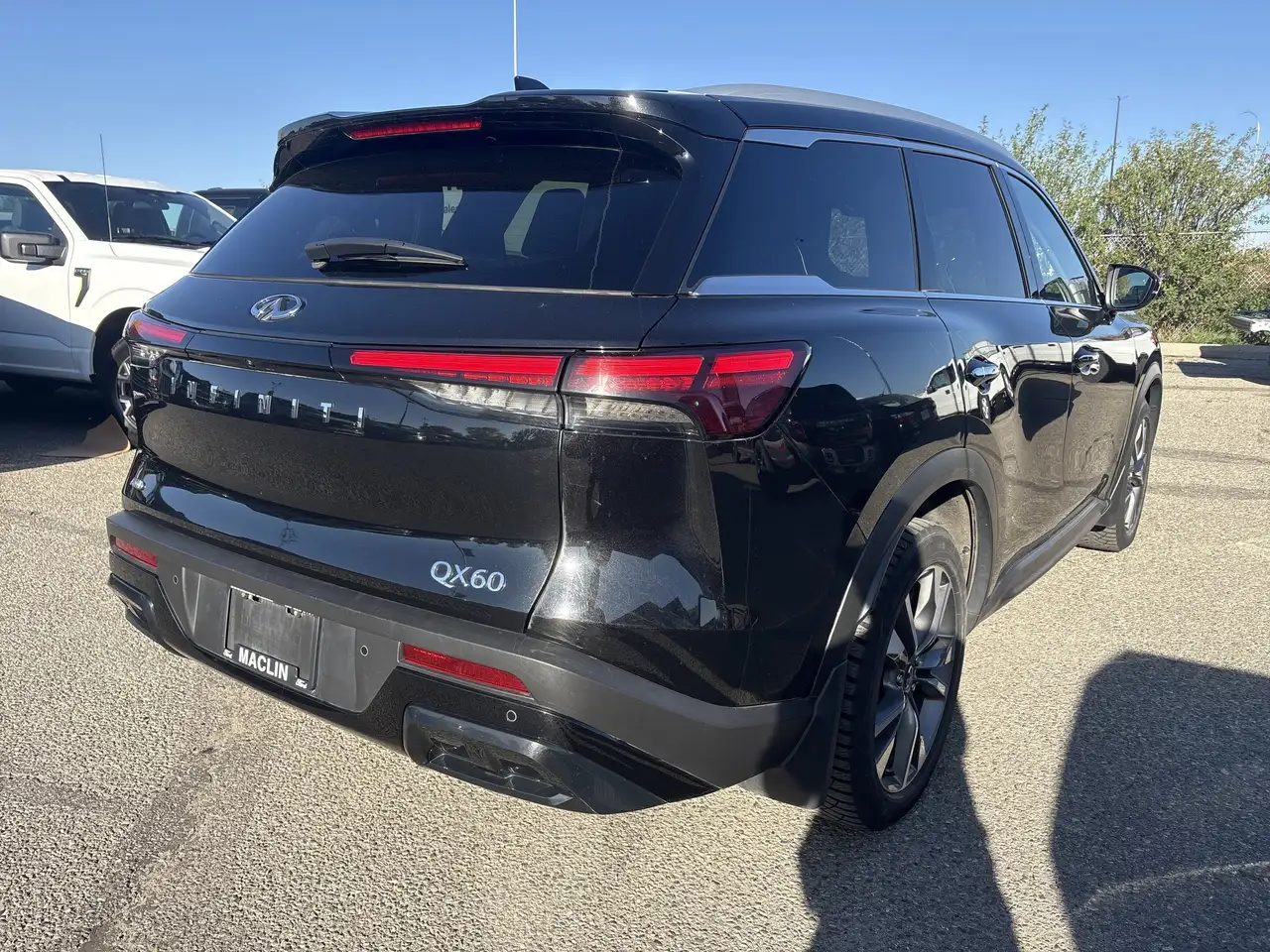 Infiniti QX60 - Image 11