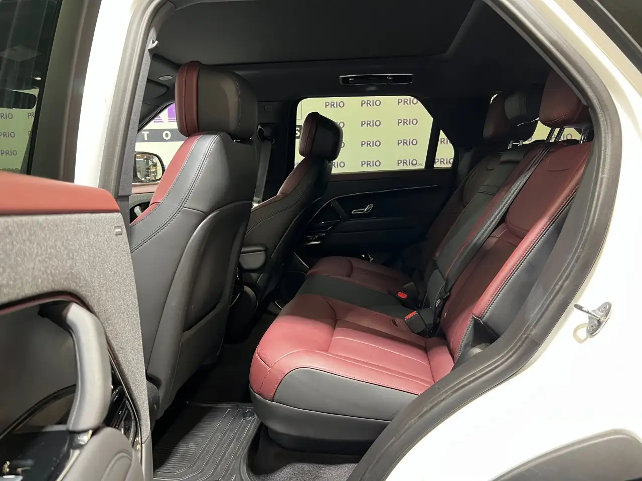 Land Rover Range Rover Sport - Image 15