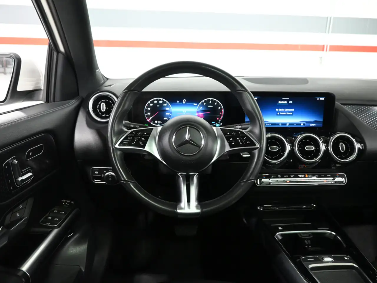 Mercedes-Benz GLA - Image 12