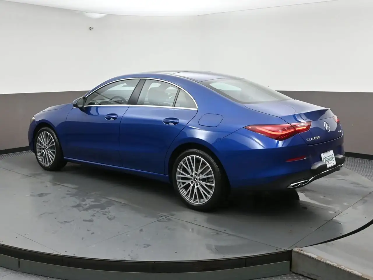 Mercedes-Benz CLA - Image 27