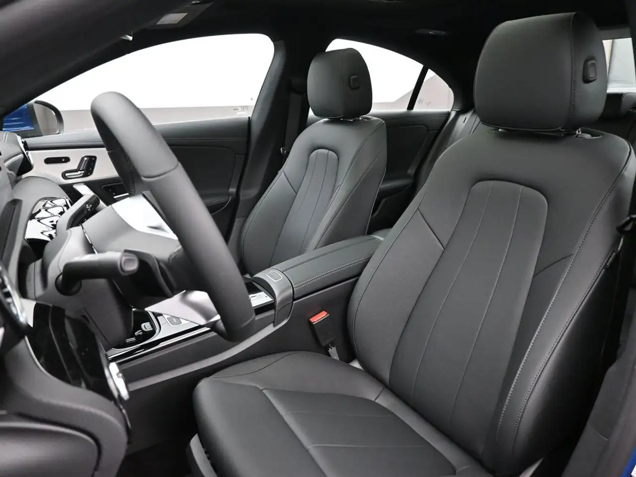 Mercedes-Benz CLA - Image 13