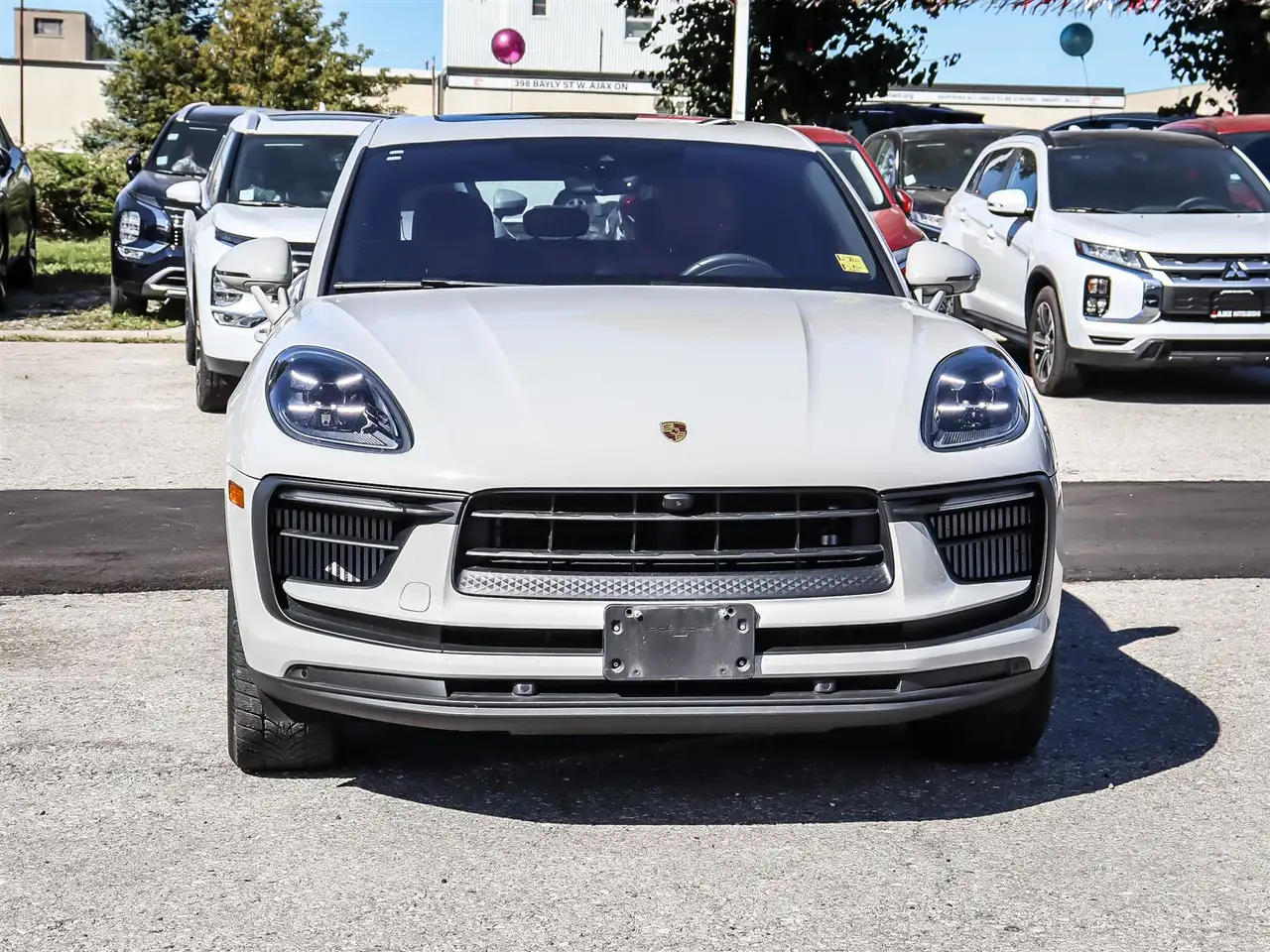 Porsche Macan - Image 2