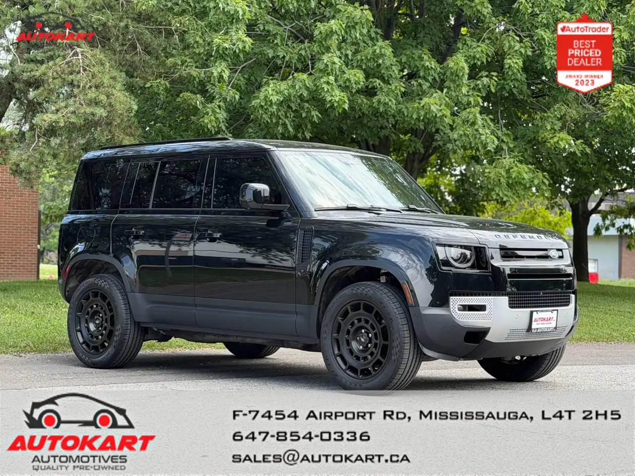 Land Rover Defender - Image 1