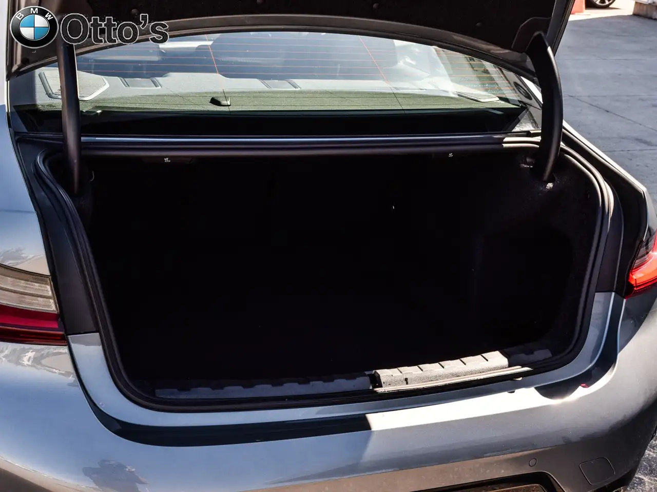 BMW 3 Series - Image 31