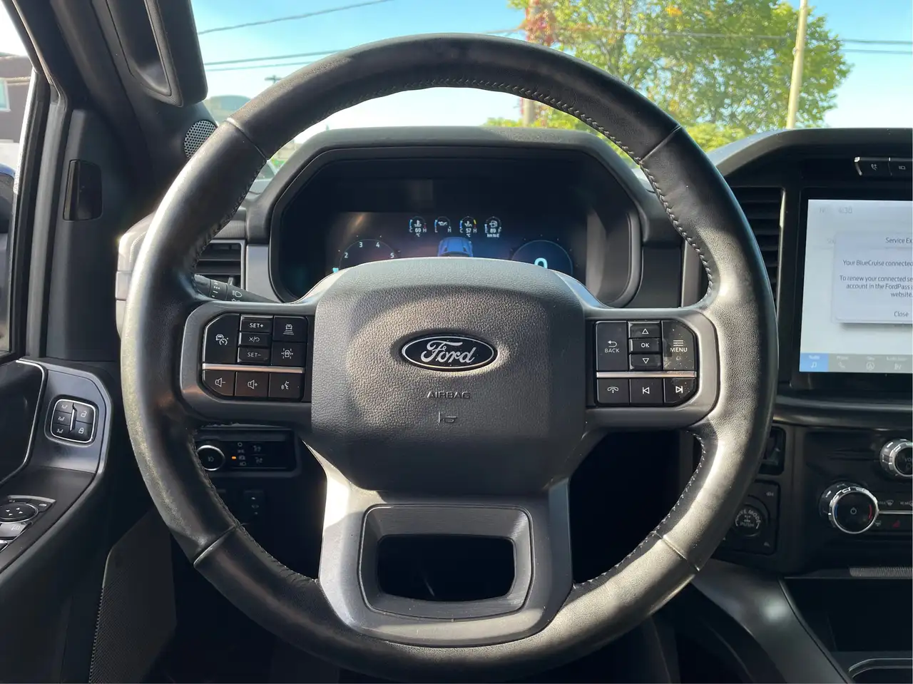 Ford F-150 - Image 19