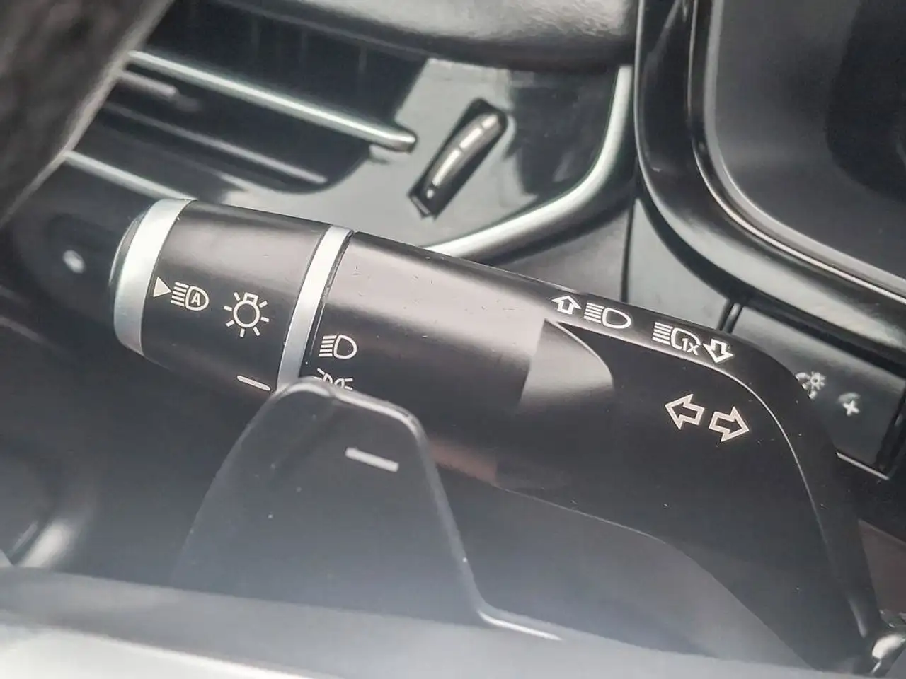 Infiniti QX60 - Image 16