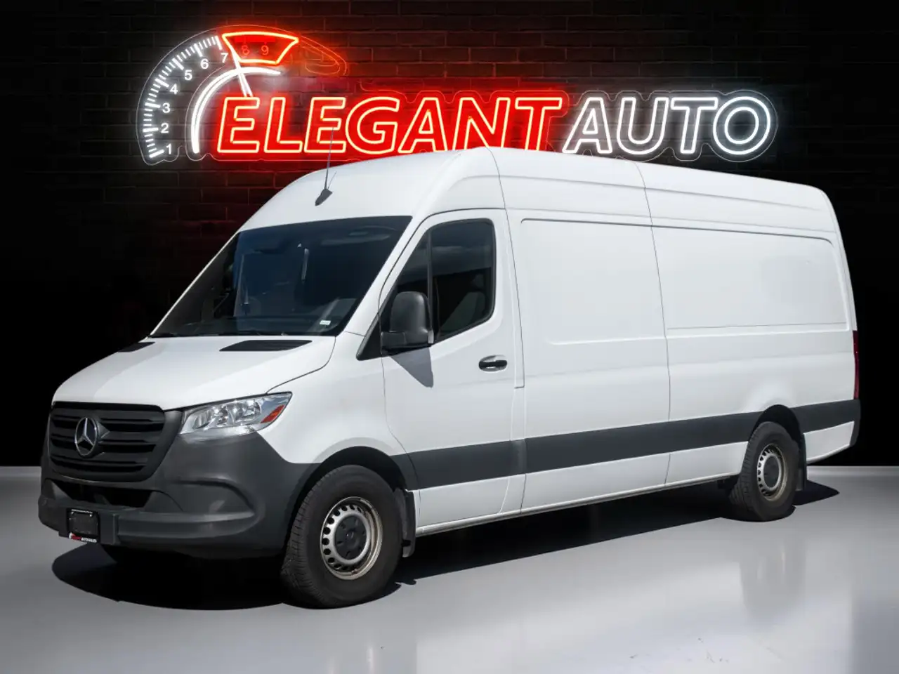 Mercedes-Benz Sprinter - Image 3