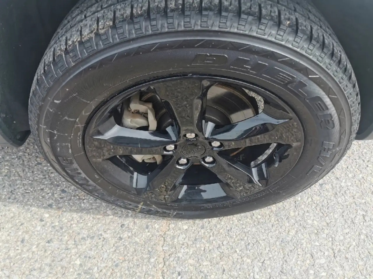 Jeep Grand Cherokee - Image 10