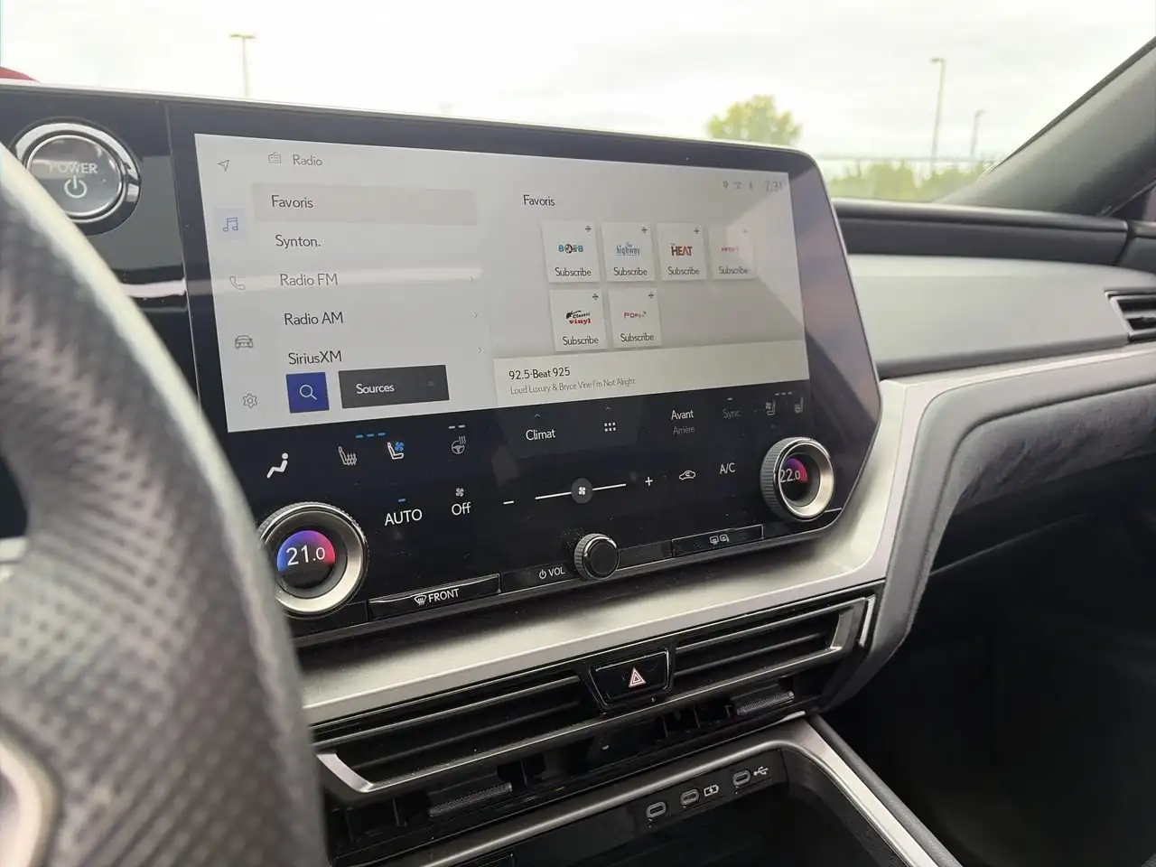 Lexus TX - Image 26