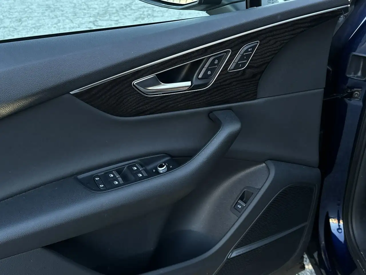 Audi Q7 - Image 21