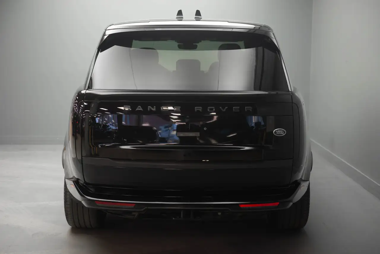 Land Rover Range Rover - Image 3