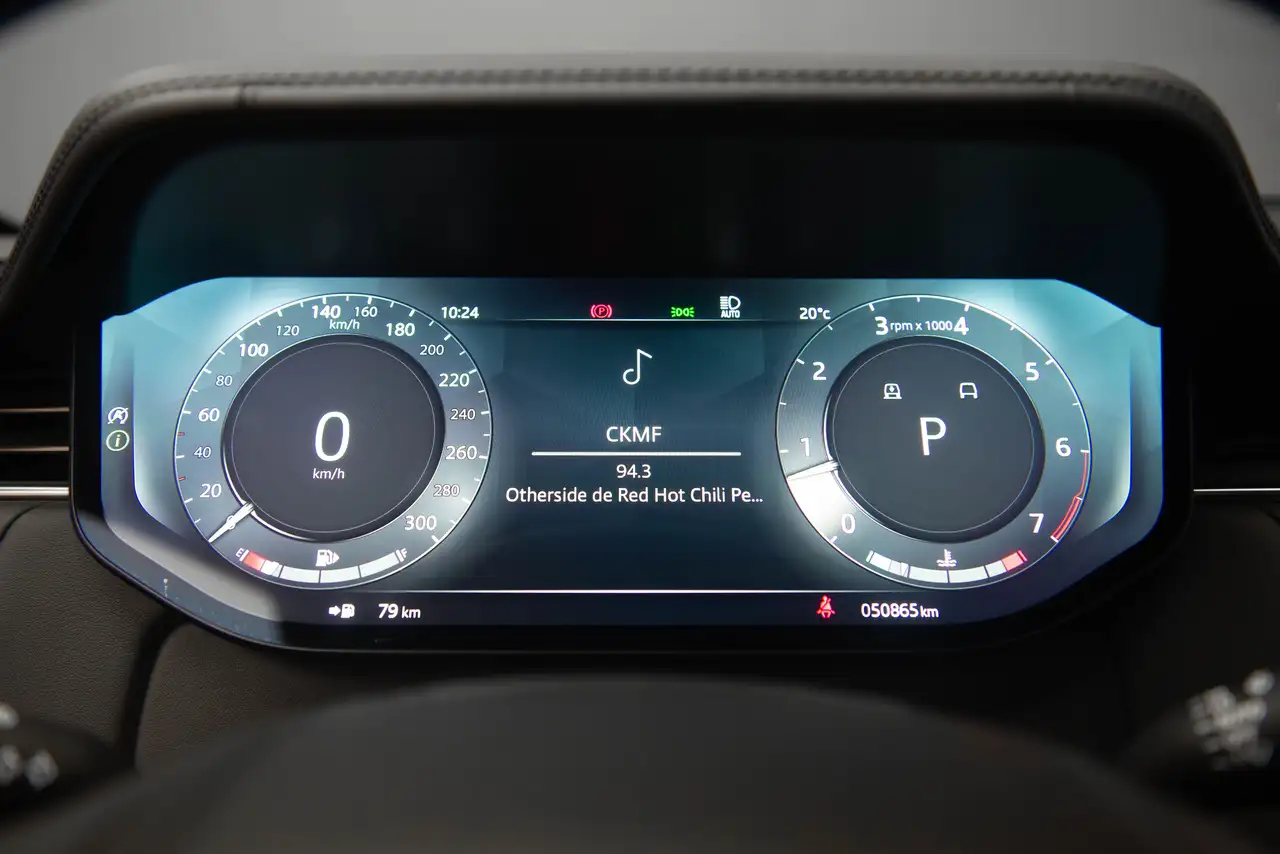 Land Rover Range Rover - Image 12