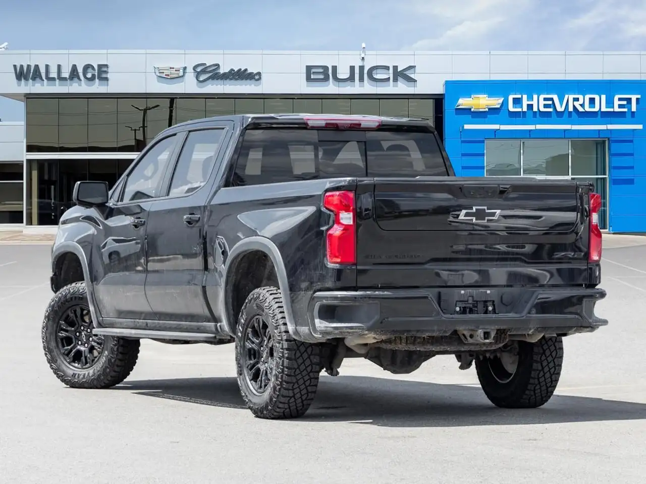Chevrolet Silverado 1500 - Image 5