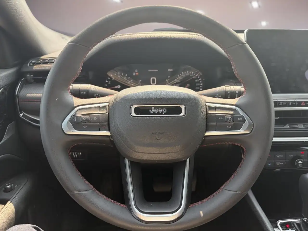 Jeep Compass - Image 8
