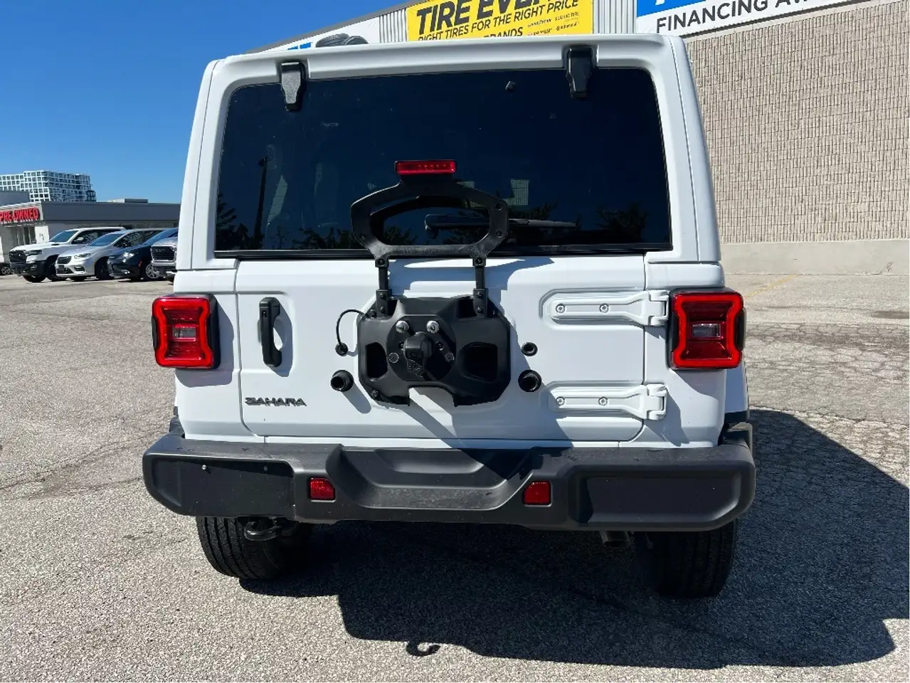 Jeep Wrangler - Image 5