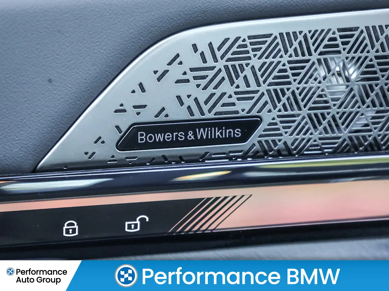 BMW 5 Series - Image 17