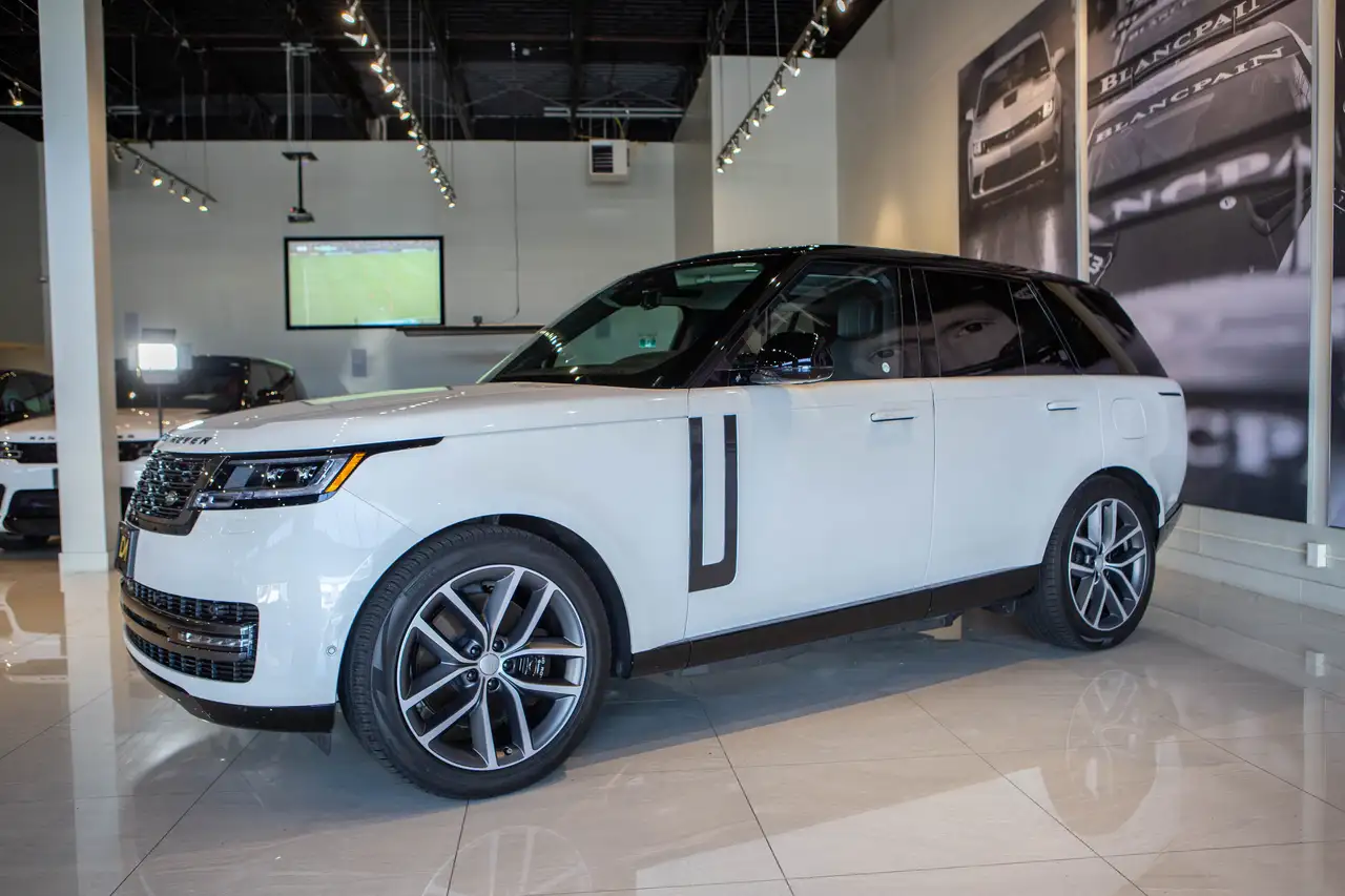 Land Rover Range Rover - Image 5