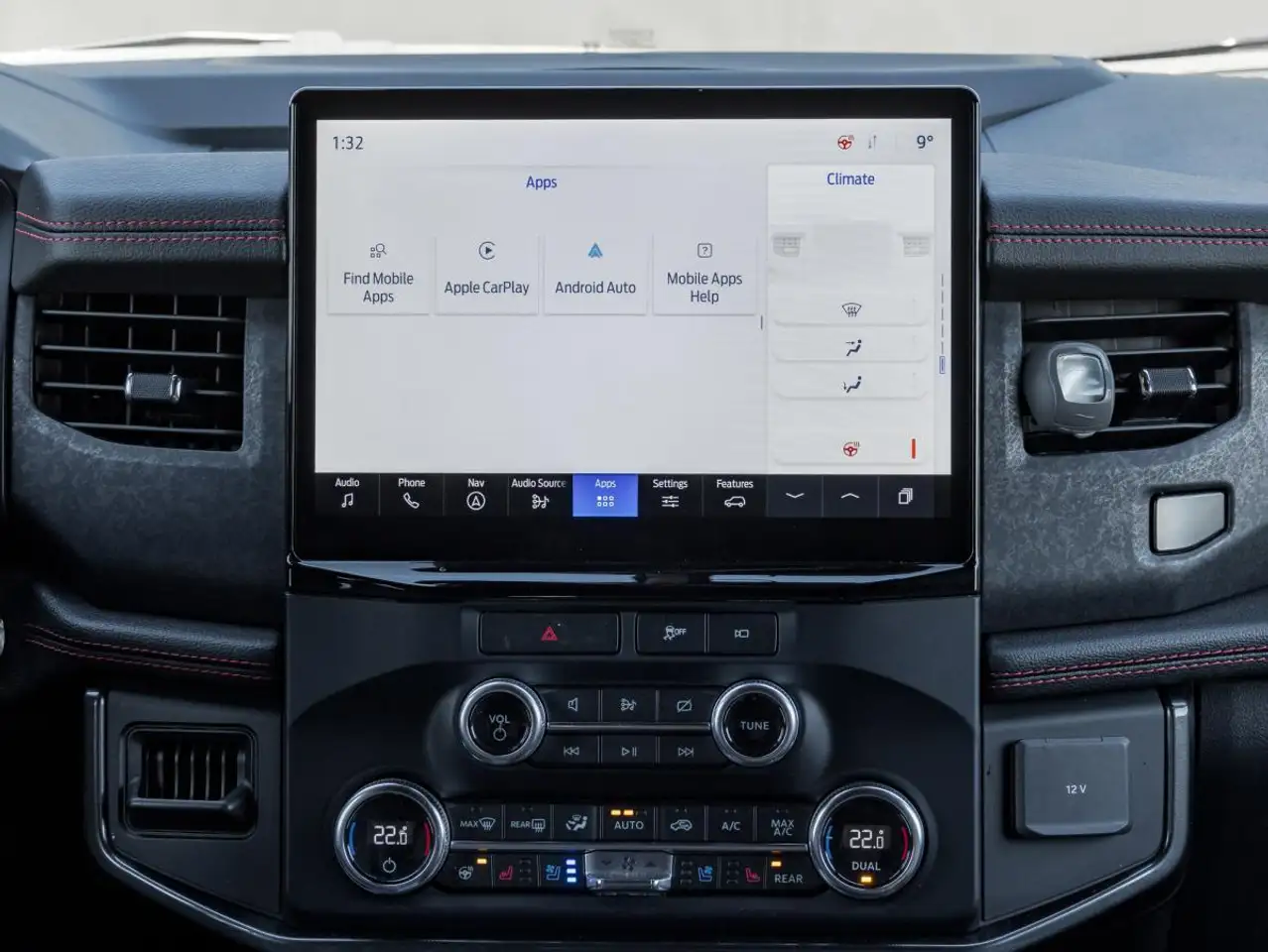 Ford Expedition - Image 31