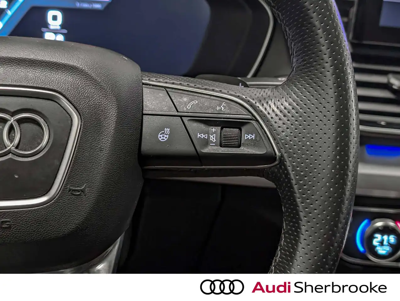 Audi Q5 - Image 17