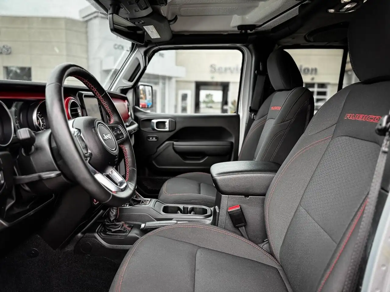 Jeep Wrangler - Image 11
