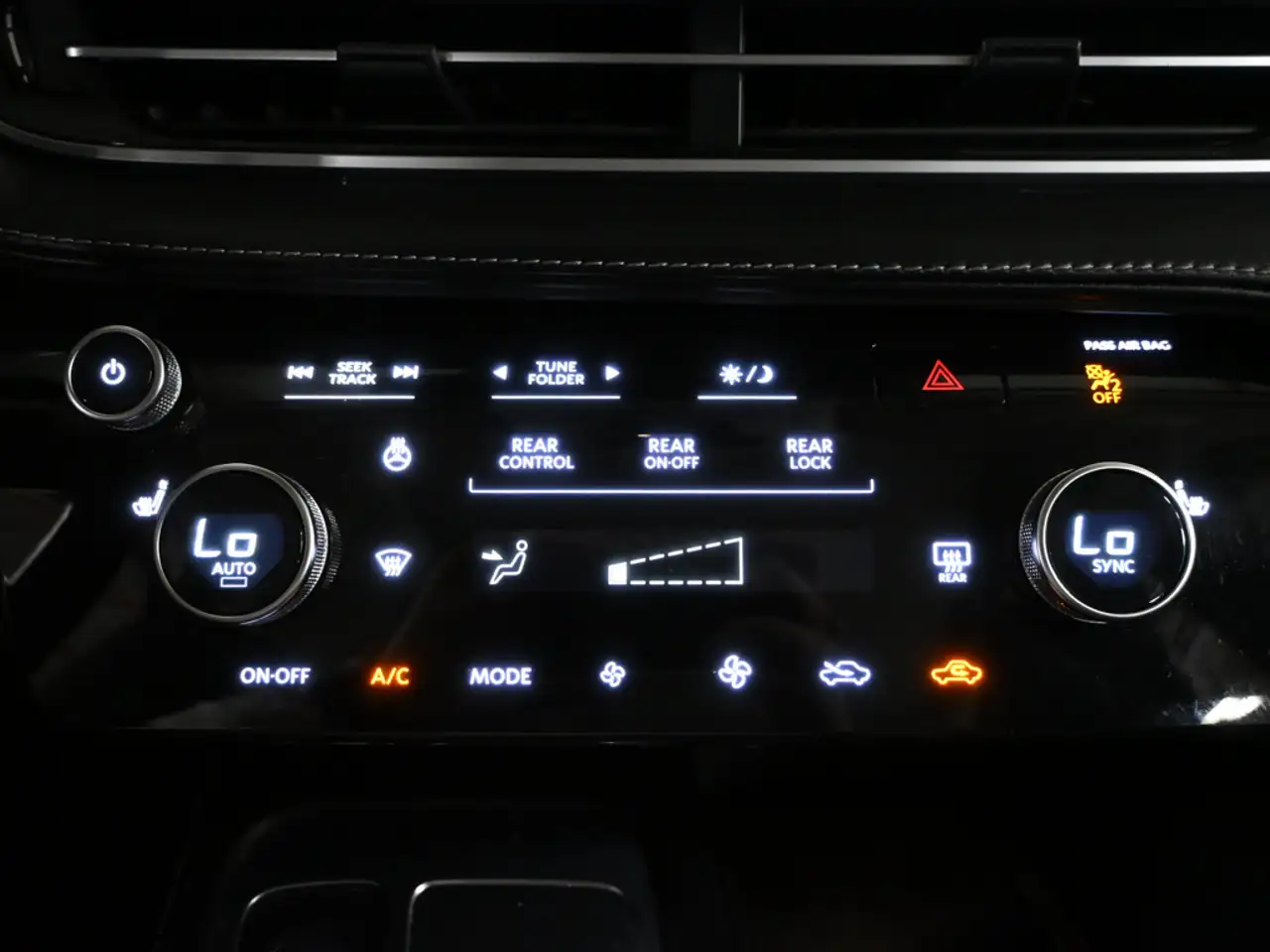 Infiniti QX60 - Image 21