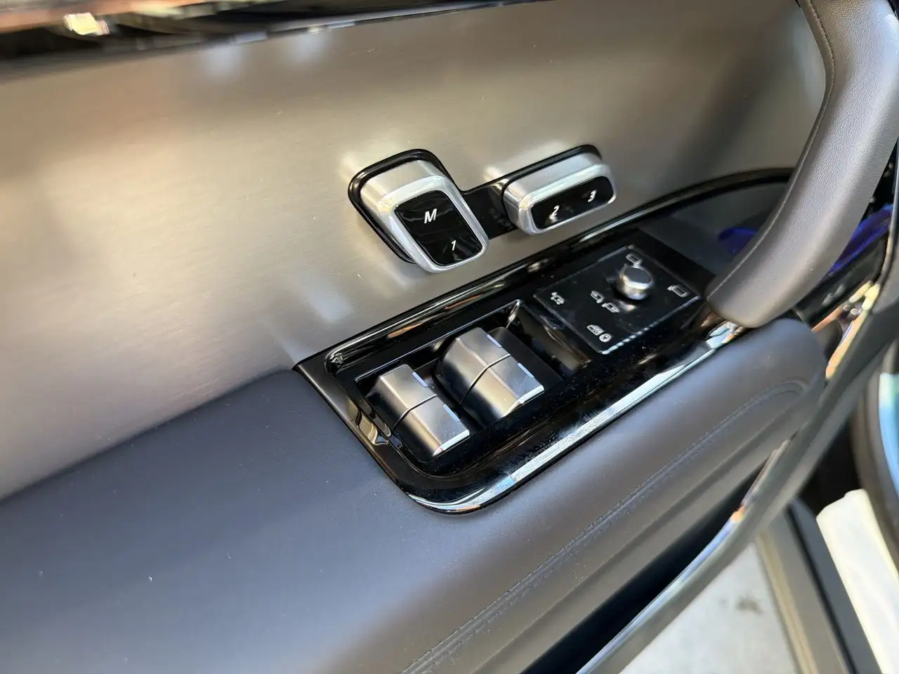 Land Rover Range Rover Sport - Image 10