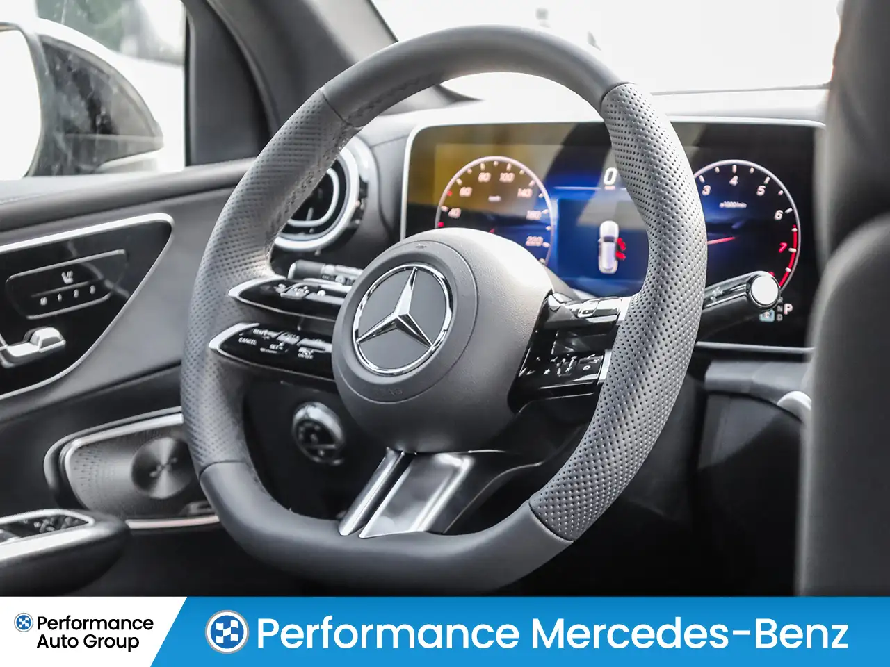 Mercedes-Benz GLC - Image 18