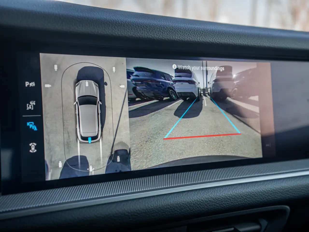 Porsche Cayenne - Image 28