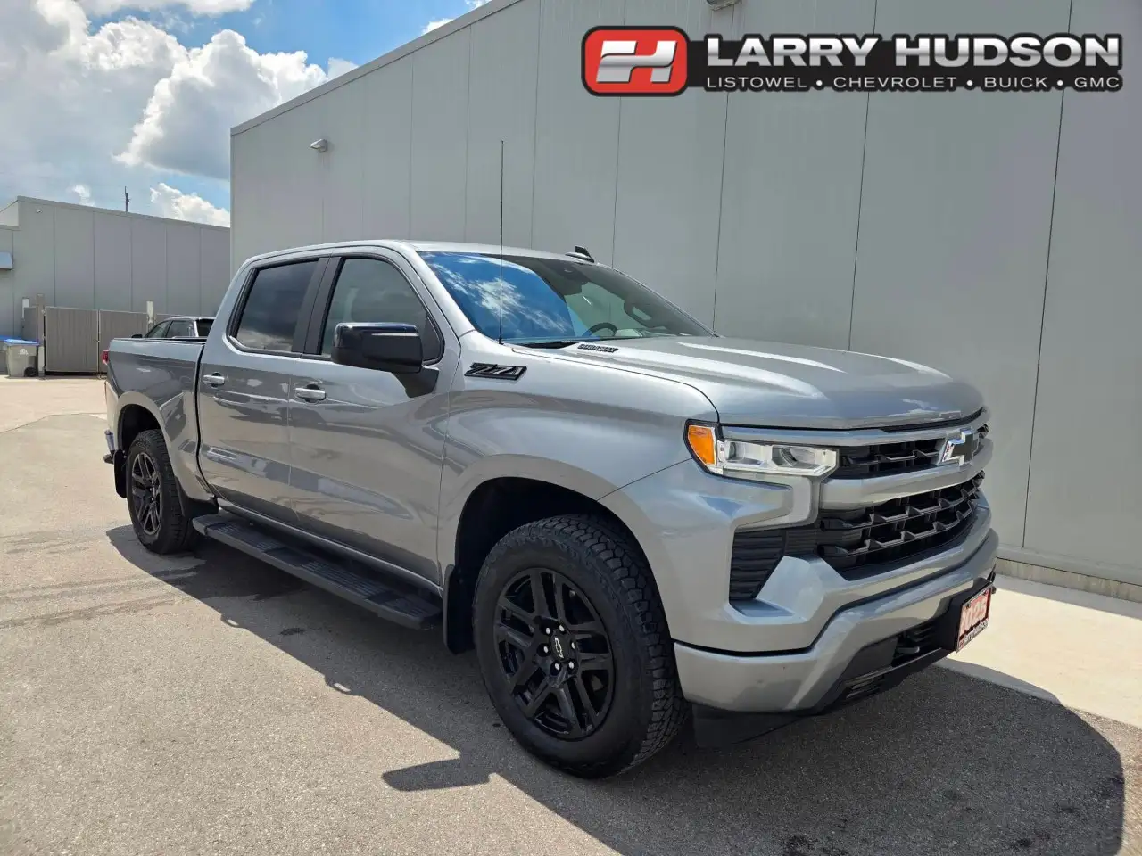Chevrolet Silverado 1500 - Image 1