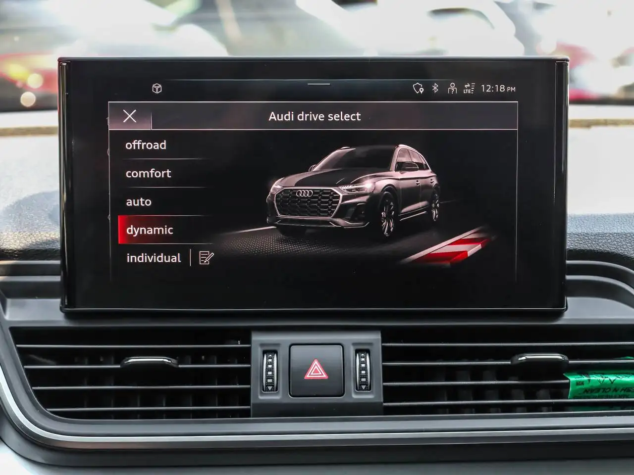 Audi Q5 - Image 25