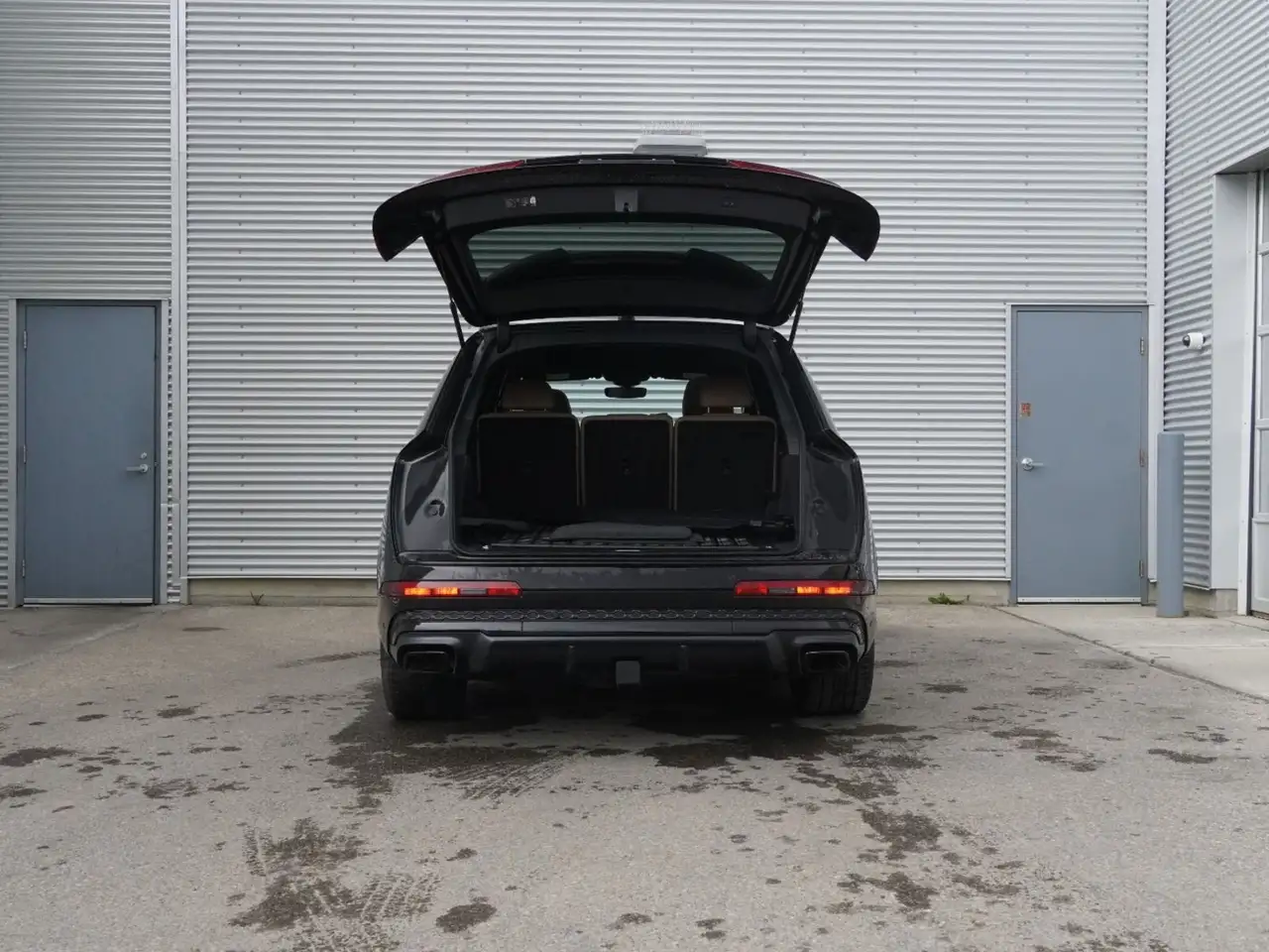Audi Q7 - Image 20