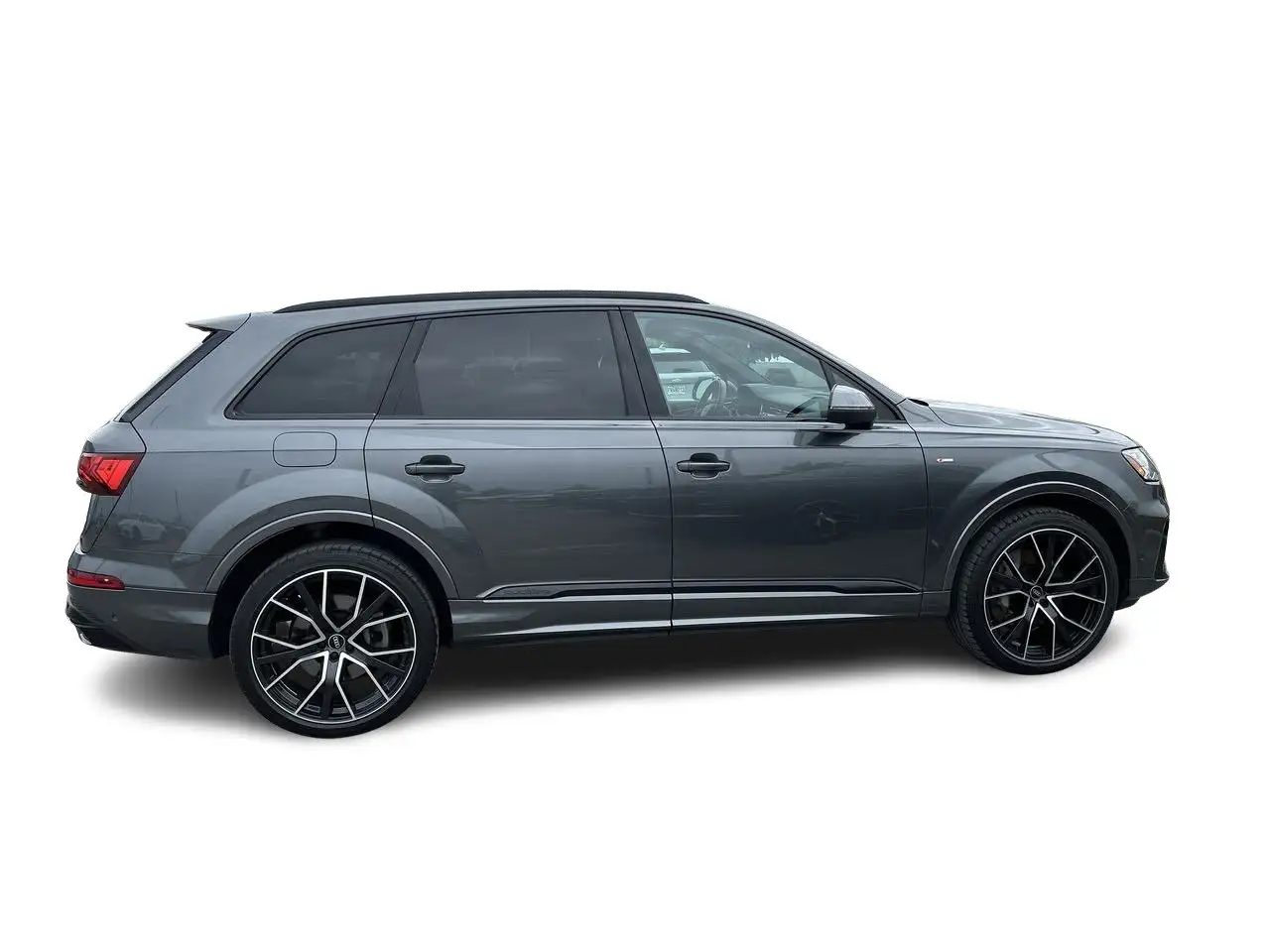 Audi Q7 - Image 16