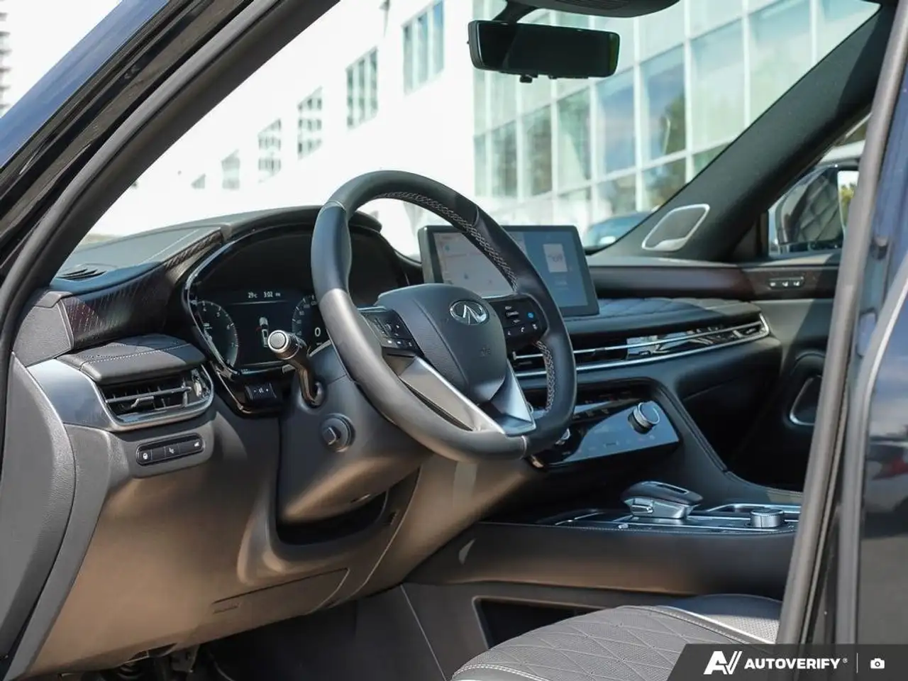 Infiniti QX60 - Image 6