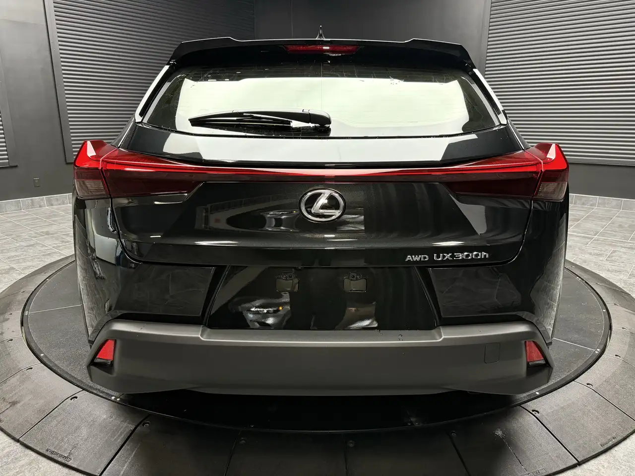 Lexus UX - Image 4