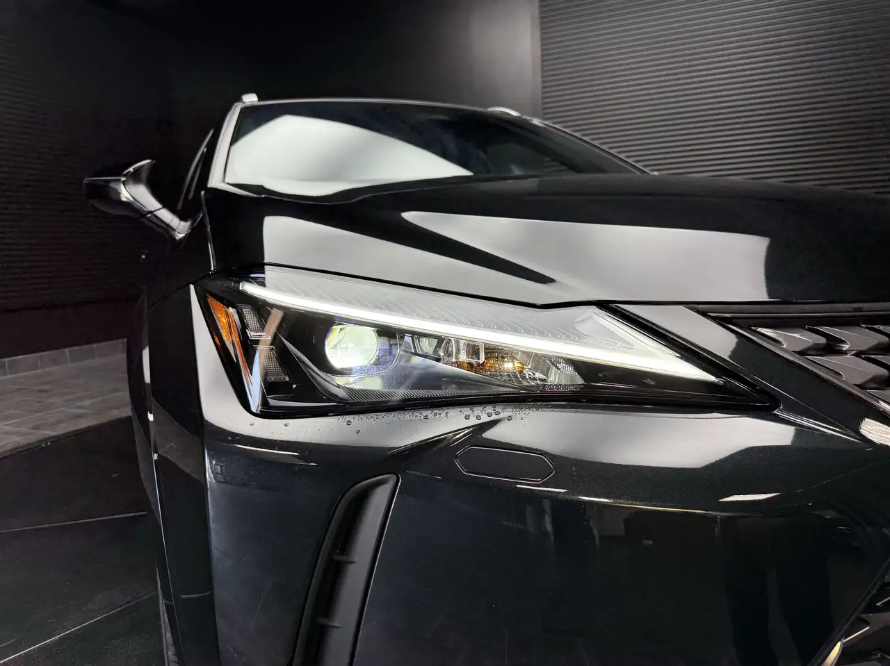 Lexus UX - Image 11
