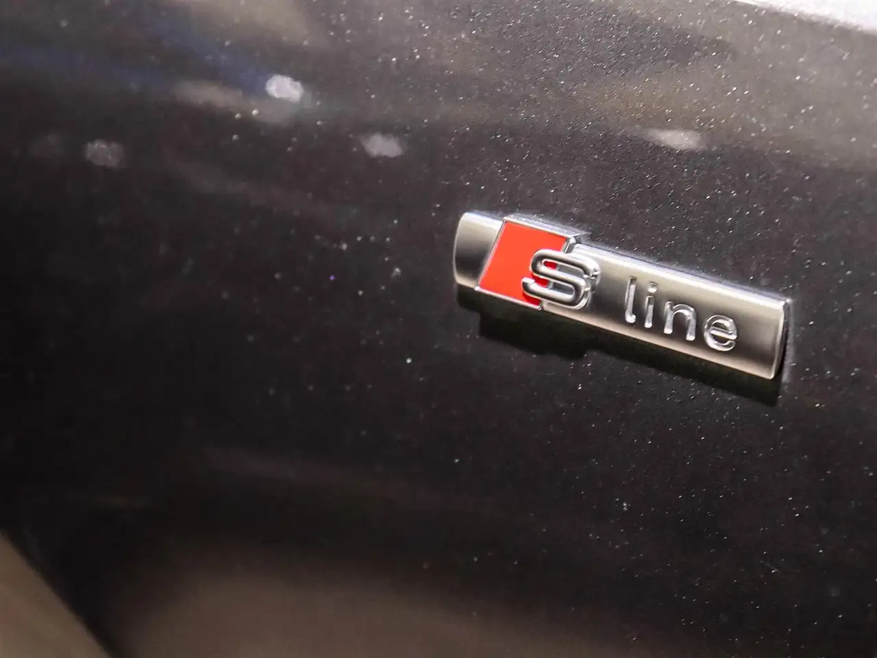 Audi Q3 - Image 16
