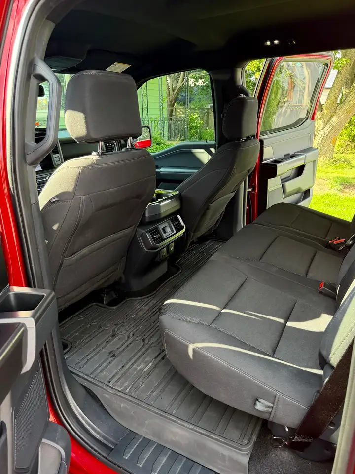 Ford F-150 - Image 11