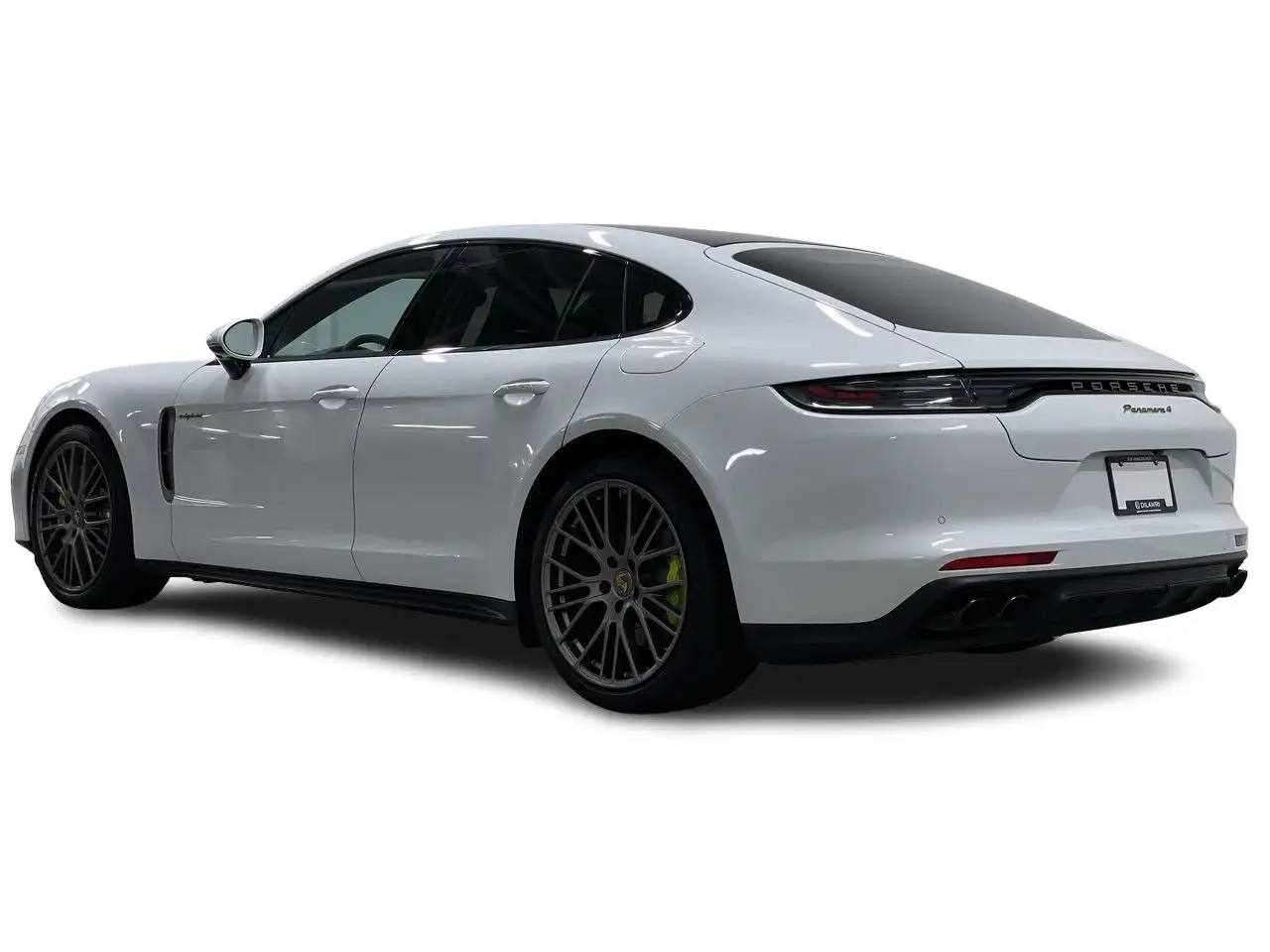 Porsche Panamera - Image 8