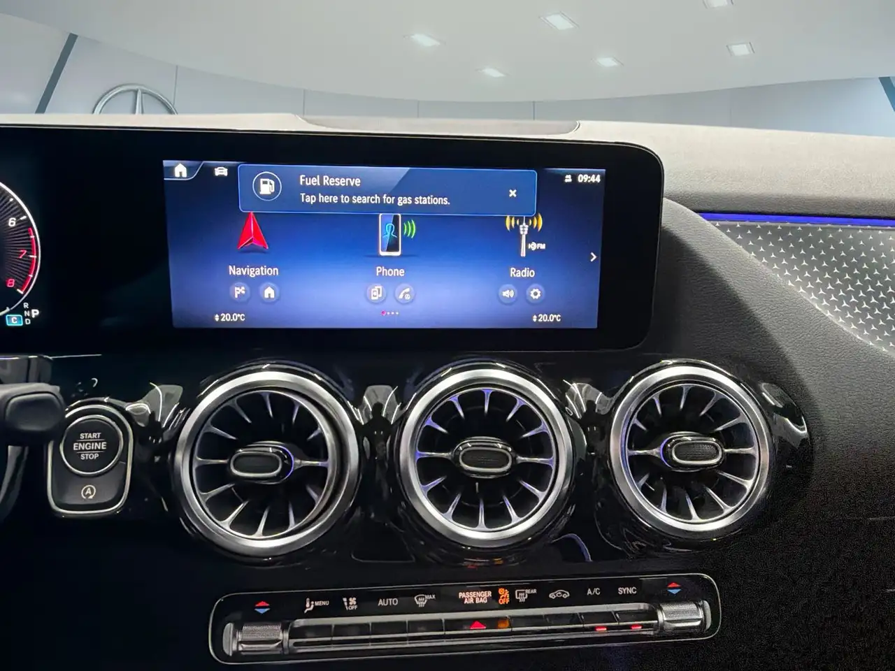 Mercedes-Benz GLA - Image 14