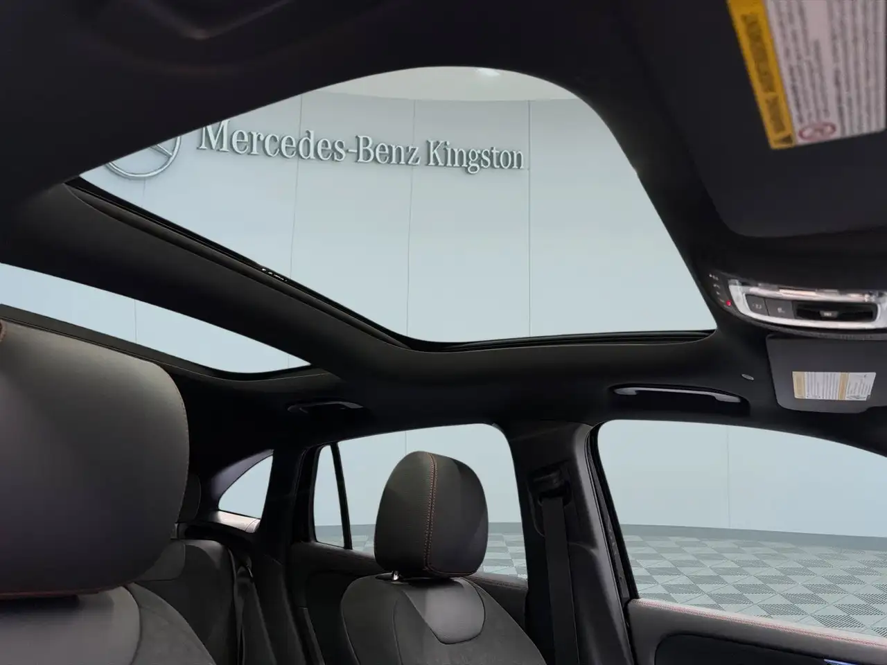 Mercedes-Benz GLA - Image 30