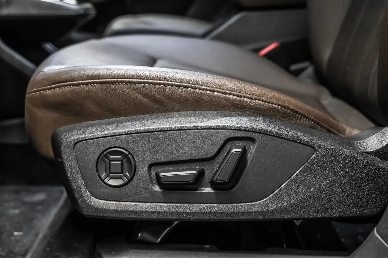 Audi Q4 e-tron - Image 9