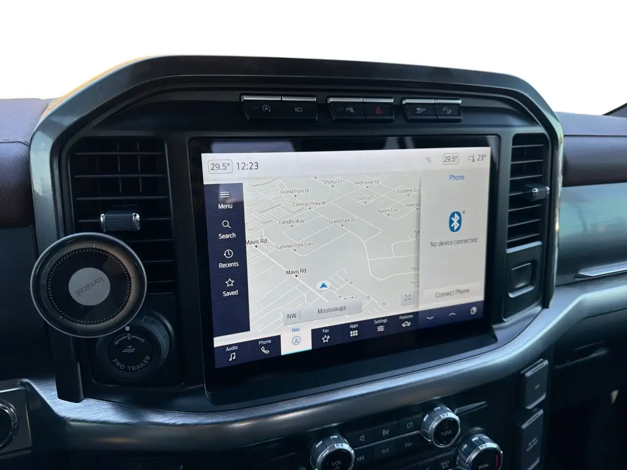 Ford F-150 - Image 18