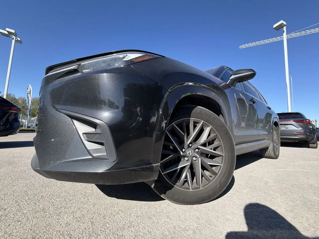 Lexus TX - Image 18