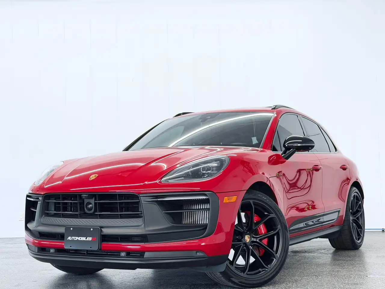 Porsche Macan - Image 2