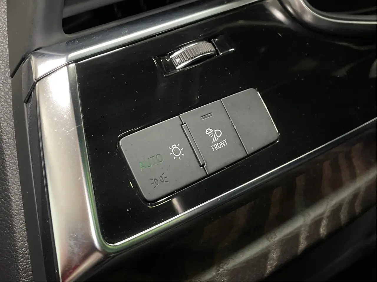 Audi Q7 - Image 34