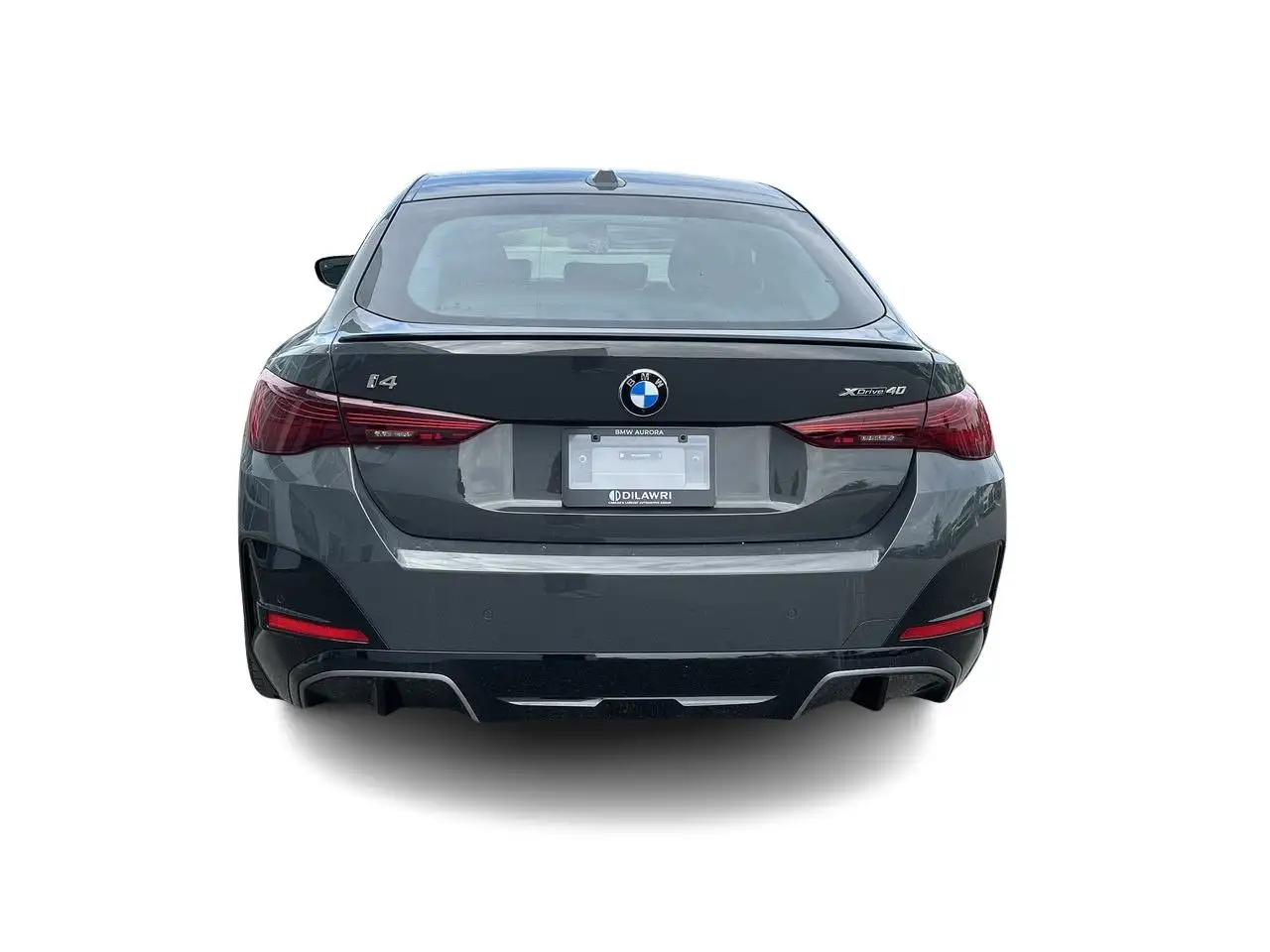 BMW i4 - Image 12
