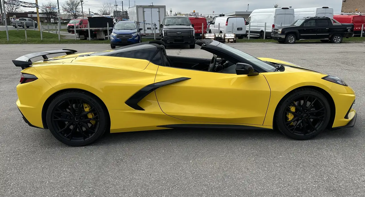 Chevrolet Corvette - Image 6